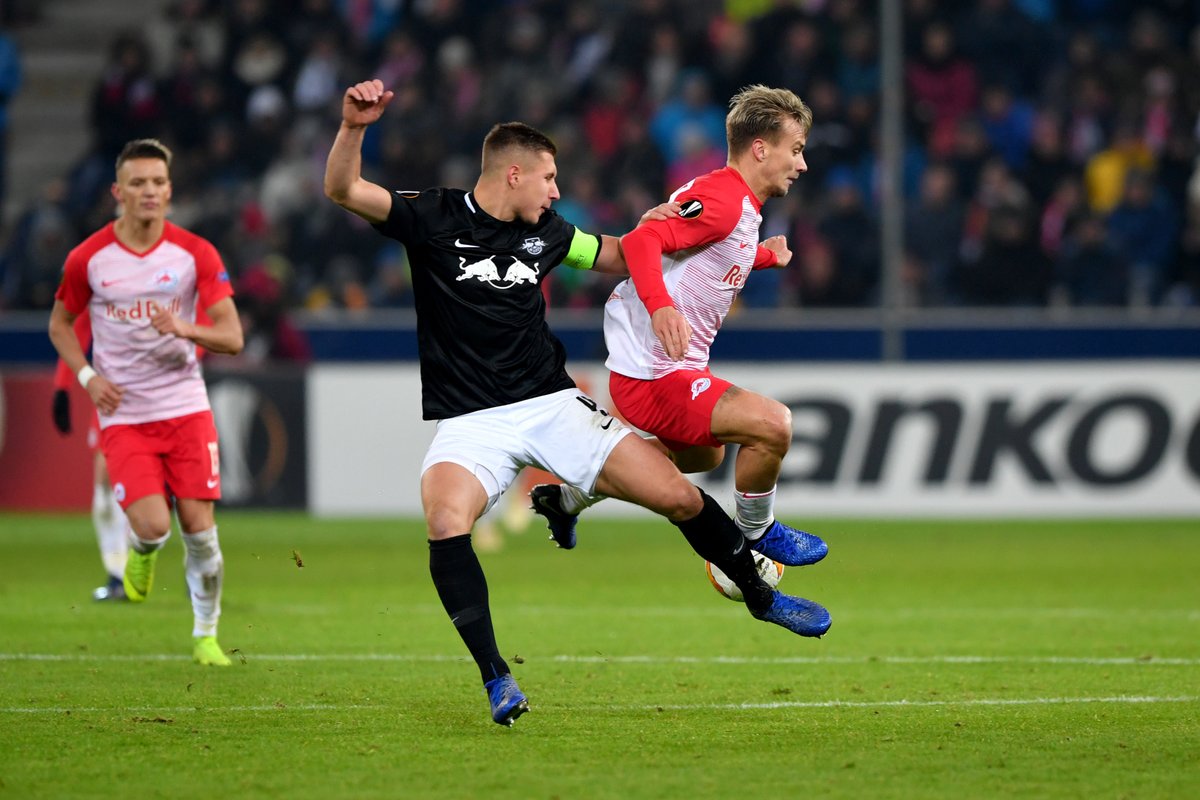 星空体育官方网站欧联加时末段走向成谜；莱比锡复出首秀；气氛紧张；轮换策略成焦点的简单介绍